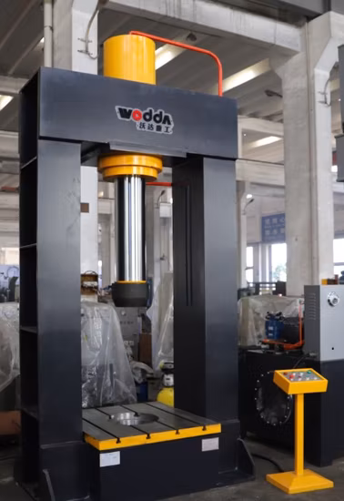 Hydraulic Sawdust Briquette Press Machine 63 Ton Black Gantry Hydraulic Press