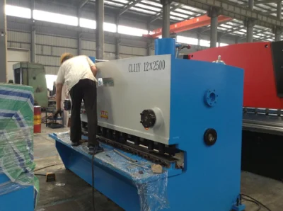 CNC Hydraulic Guillotine Metal Sheet Shearing Cutting Machine Guillotine (CL11Y-12X2500)